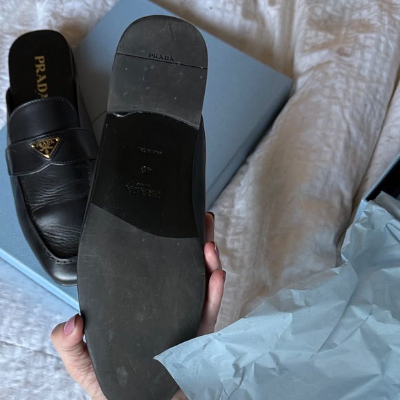 Prada Women’s Calzature Donna Black Leather Slip-On Loafers size 40 - Picture 9 of 11